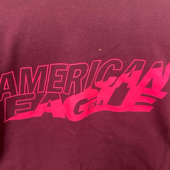 American Eagle Tshirt standard fit in x small - Picture 2 of 4